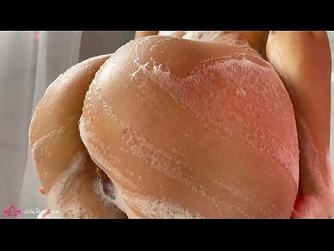 ❤️ Brünette masturbiert Muschi mit Vibrator zu intensivem Orgasmus in der Dusche ️ Porn video bei de.xxxifuck.ru ❌️❤