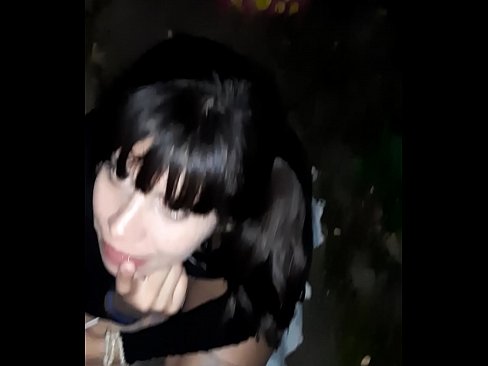 ❤️ Auf der Straße geschwollenen Penis im Austausch für Süßigkeiten ️ Porn video bei de.xxxifuck.ru ❌️❤